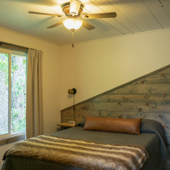 The Notch Cabin bedroom