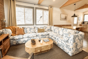 The Poppy Cabin Hinterwood