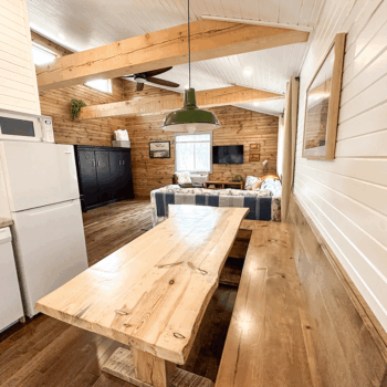 Poppy cabin kitchen