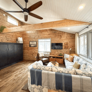 Poppy cabin living room